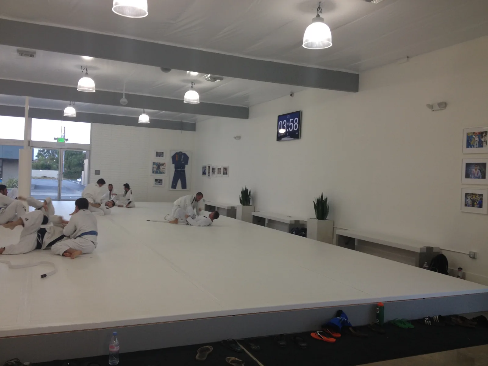 The training floor at 317 Jiu-Jitsu